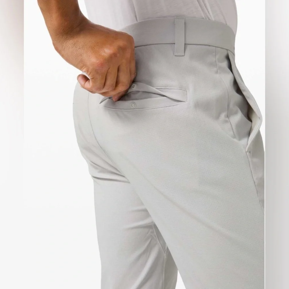 2020 Lululemon Commission Pant Slim Light 34” Vapor Golf Men’s Size 31 | Retired